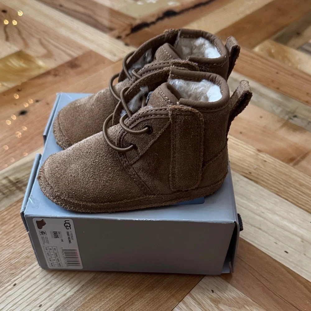Cozy Brown Ugg Kids Boots 12-18M